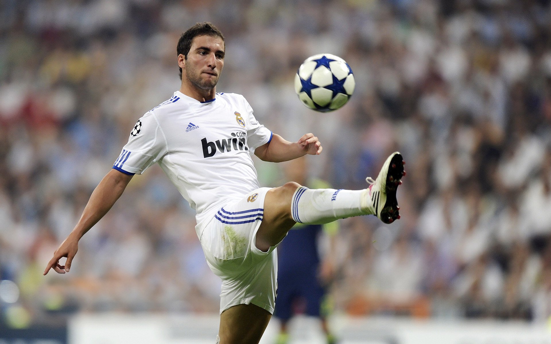 五大联赛球队是否在最后十分钟倾向高风险打法，五大联赛最大分差夺冠